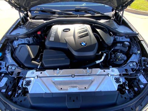 Certified 2025 BMW 330i Sedan image 32