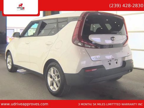 Used 2020 Kia Soul S FWD image 5