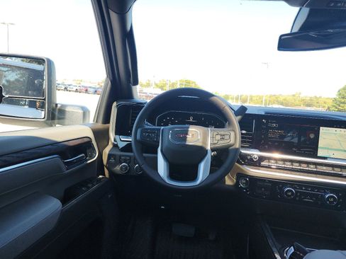 New 2026 GMC Sierra 2500 SLT w/ SLT Premium Package image 14