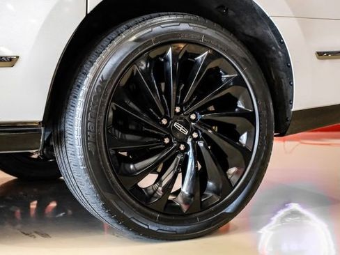 Used 2020 Lincoln Navigator L Reserve w/ Equipment Group 208A Reserve image 54