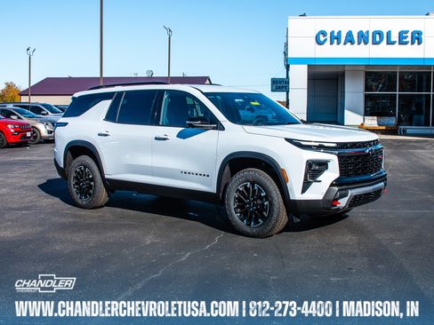 New 2026 Chevrolet Traverse Z71 w/ Enhanced Driving Package AWD/4WD image 1