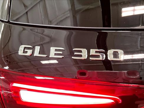 Used 2024 Mercedes-Benz GLE 350 4MATIC image 10