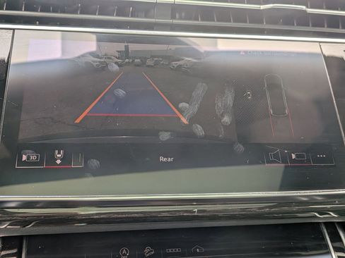 Used 2021 Audi Q7 2.0T Premium w/ Convenience Package image 22