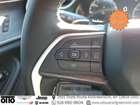 New 2025 Jeep Grand Cherokee Limited w/ Black Appearance Package image 26