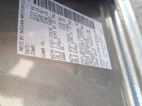 Used 2024 Nissan Frontier SV image 29