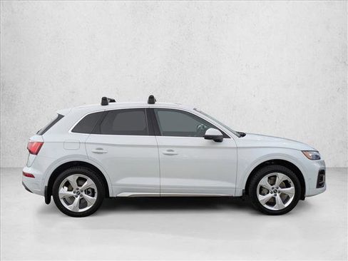 Used 2021 Audi Q5 Prestige image 4