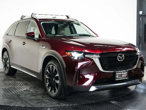 Used 2024 MAZDA CX-90 Plug-In Hybrid w/ Premium Pkg AWD/4WD image 3