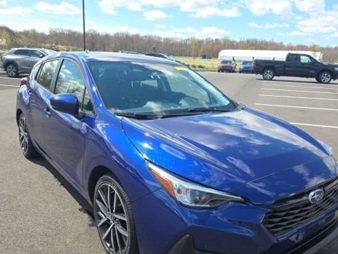 Used 2024 Subaru Impreza 2.0i Sport image 3