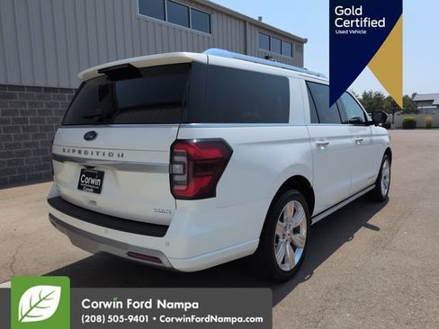 Used 2022 Ford Expedition Max Platinum AWD/4WD image 3