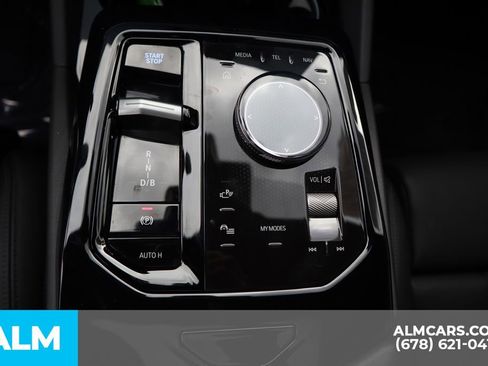 Used 2024 BMW i5 eDrive40i w/ Convenience Package image 30