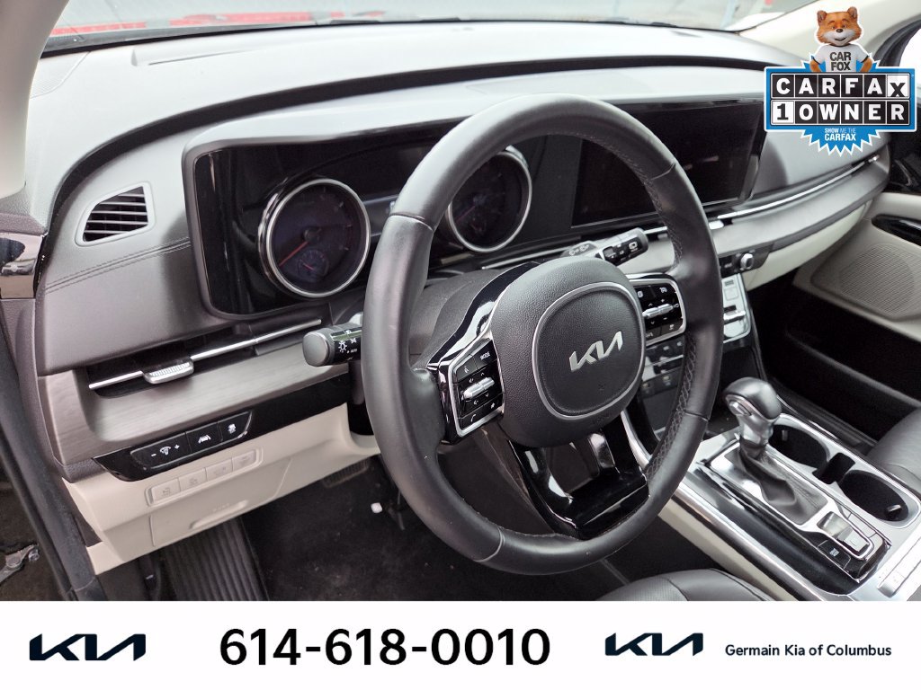 Used 2022 Kia Carnival EX FWD image 17
