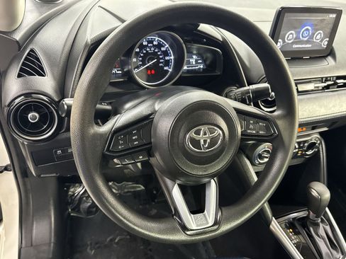 Used 2019 Toyota Yaris LE FWD image 28