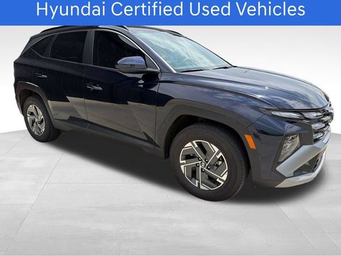 Certified 2025 Hyundai Tucson Blue w/ Tow & Go Package AWD/4WD image 8