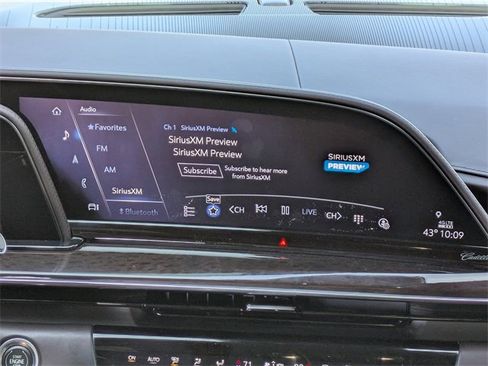 Used 2021 Cadillac Escalade Sport Platinum image 17