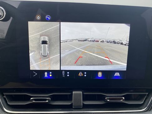 Used 2025 Chevrolet Equinox RS w/ Safety and Technology Package AWD/4WD image 29