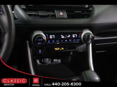 Used 2019 Toyota RAV4 XLE w/ All Weather Liner Package image 12
