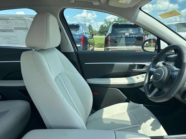 New 2026 Hyundai Sonata SEL FWD image 14