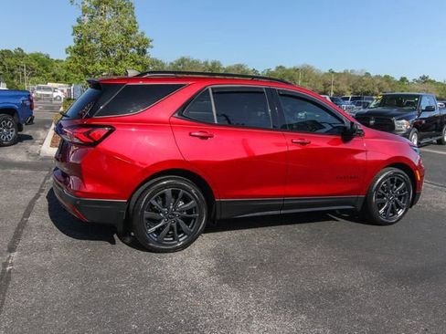 Used 2023 Chevrolet Equinox RS FWD image 10