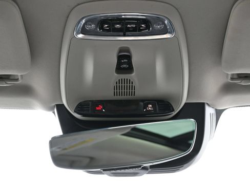 Used 2021 Volvo XC90 T5 Momentum w/ Protection Package Premier FWD image 28
