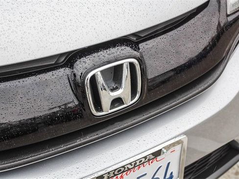 Used 2017 Honda Fit LX image 16