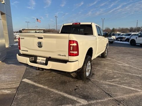Used 2024 RAM 2500 Laramie AWD/4WD image 5