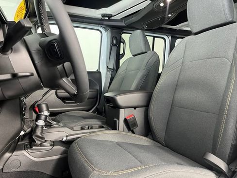 Used 2026 Jeep Wrangler Unlimited Sport AWD/4WD image 17