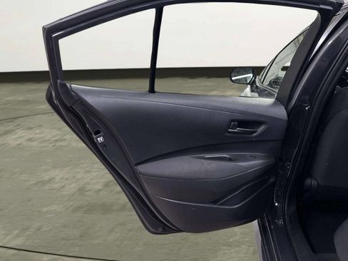 Used 2023 Toyota Corolla LE FWD image 15