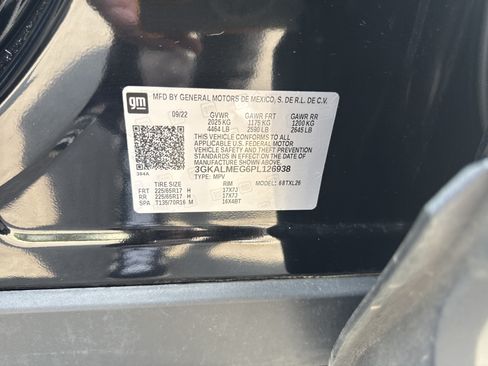 Used 2023 GMC Terrain SLE w/ Driver Convenience Package FWD image 34
