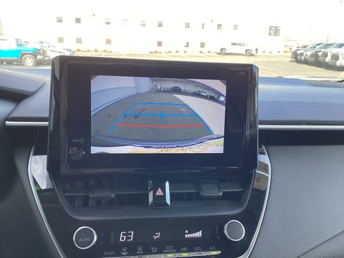 Certified 2024 Toyota Corolla LE image 33