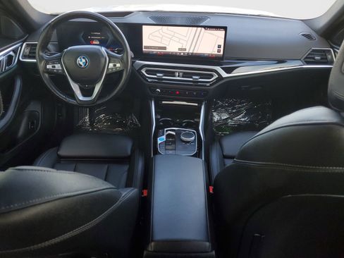 Used 2024 BMW i4 eDrive40 image 11