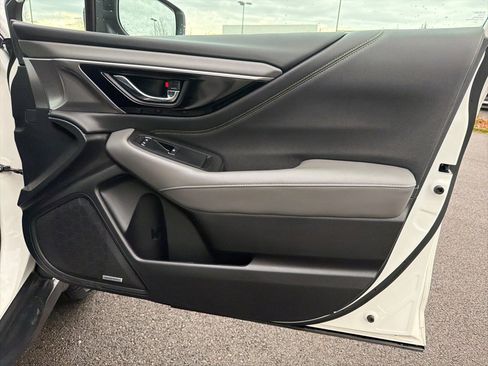 Used 2024 Subaru Outback Onyx Edition image 27