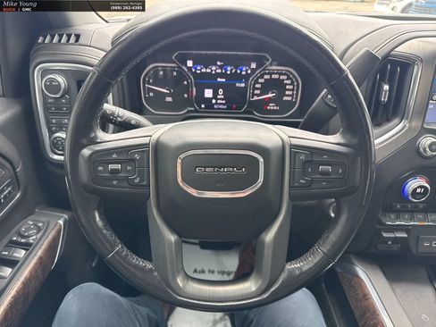 Certified 2022 GMC Sierra 2500 Denali w/ Denali Black Diamond Edition AWD/4WD image 23