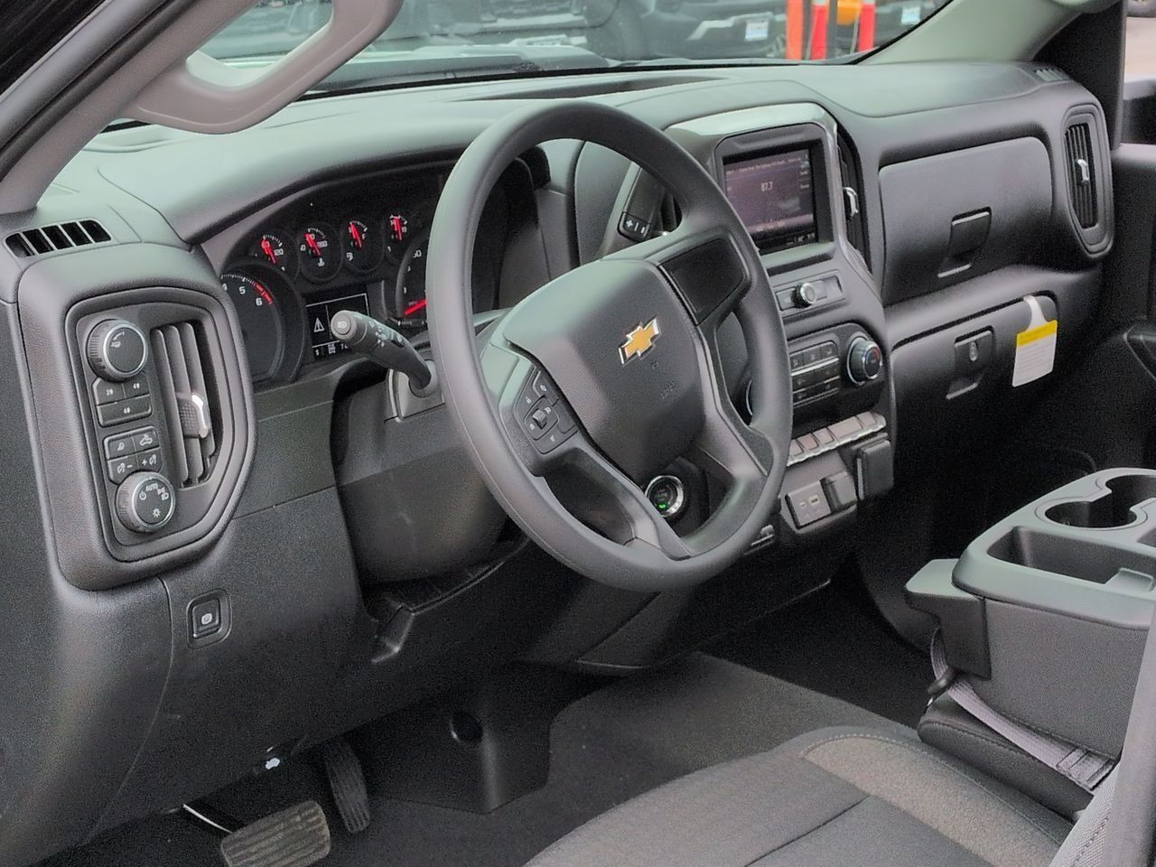 New 2026 Chevrolet Silverado 2500 Custom w/ Custom Value Package AWD/4WD image 10