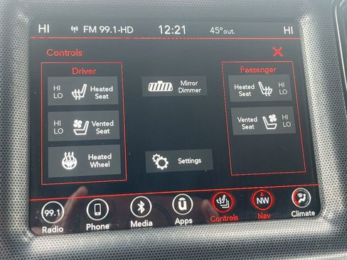 Used 2018 Dodge Challenger GT w/ Driver Convenience Group image 19