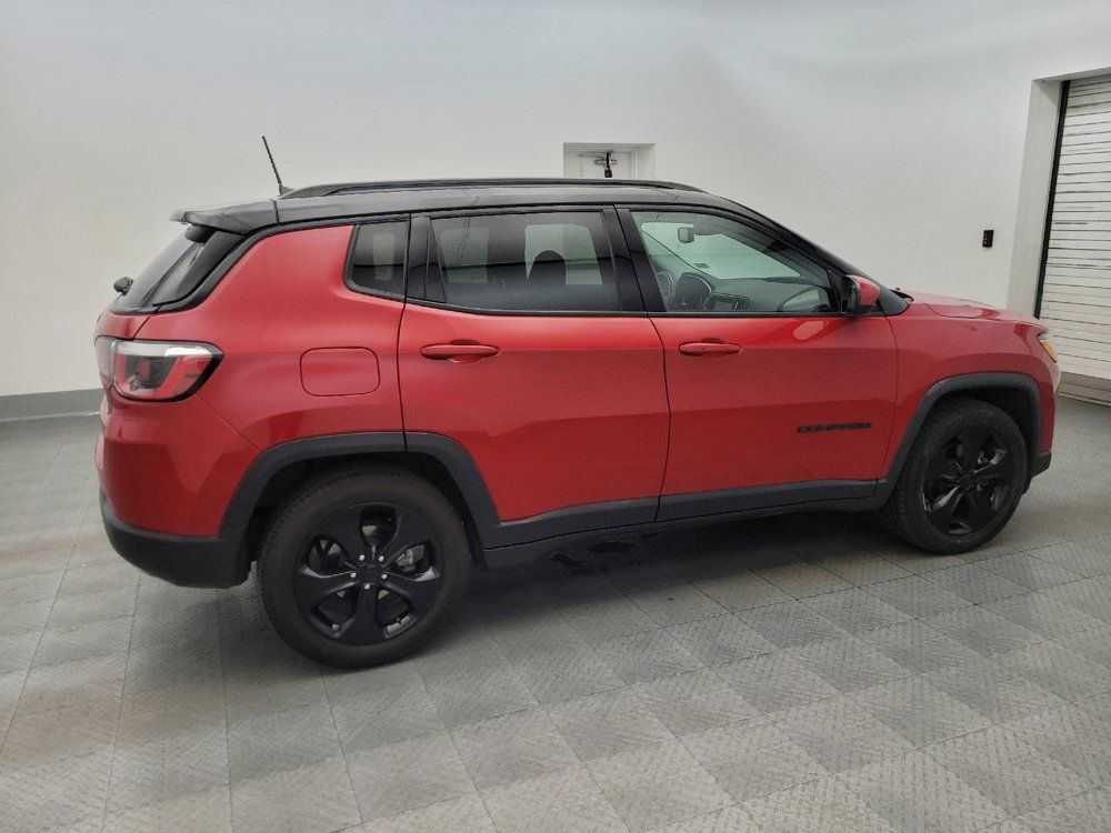 Used 2019 Jeep Compass Latitude FWD image 10
