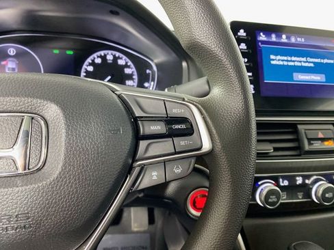 Used 2020 Honda Accord EX image 26