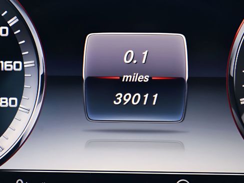 Used 2017 Mercedes-Benz S 63 AMG 4MATIC Cabriolet image 25