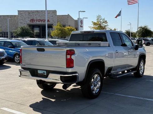 Used 2020 Chevrolet Silverado 2500 LTZ w/ LTZ Plus Package AWD/4WD image 6