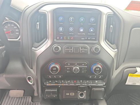 Used 2019 Chevrolet Silverado 1500 LTZ w/ LTZ Premium Package image 22