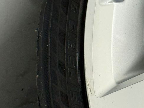 Used 2014 Mercedes-Benz SL 550 image 69