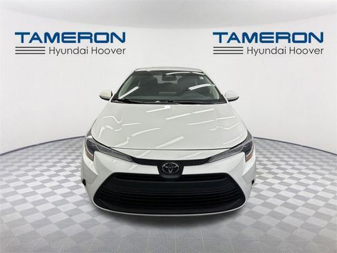 Used 2023 Toyota Corolla LE image 8