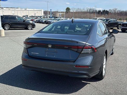 Used 2025 Honda Accord LX image 6