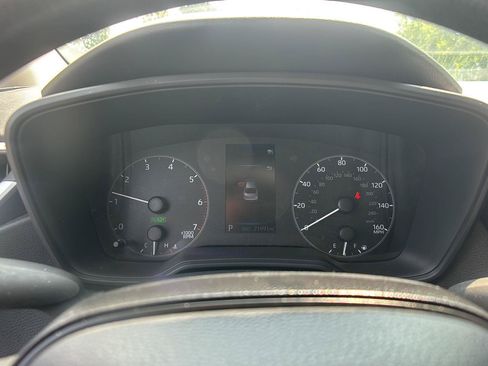 Used 2025 Toyota Corolla LE FWD image 3