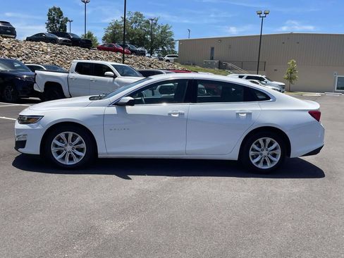 Used 2025 Chevrolet Malibu LT FWD image 6