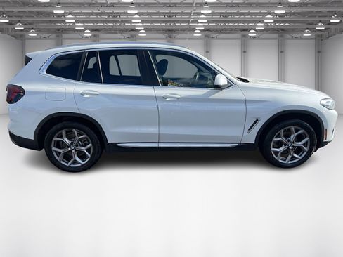 Used 2024 BMW X3 xDrive30i image 4