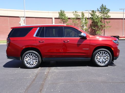 Used 2023 Chevrolet Tahoe Premier AWD/4WD image 41