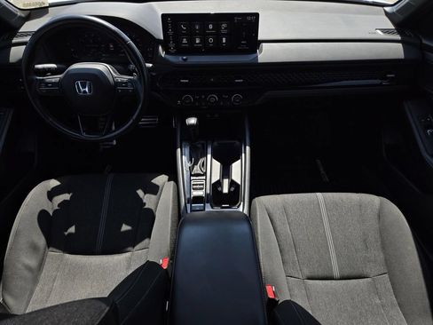 Used 2023 Honda Accord Sport image 14