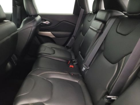 Used 2018 Jeep Cherokee Limited w/ Trailer Tow Group image 18