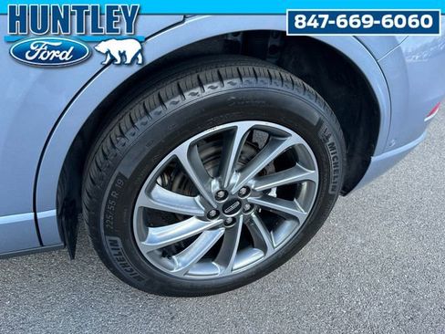 Used 2022 Lincoln Corsair Grand Touring image 8