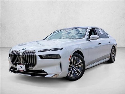 Certified 2024 BMW i7 eDrive50 image 1